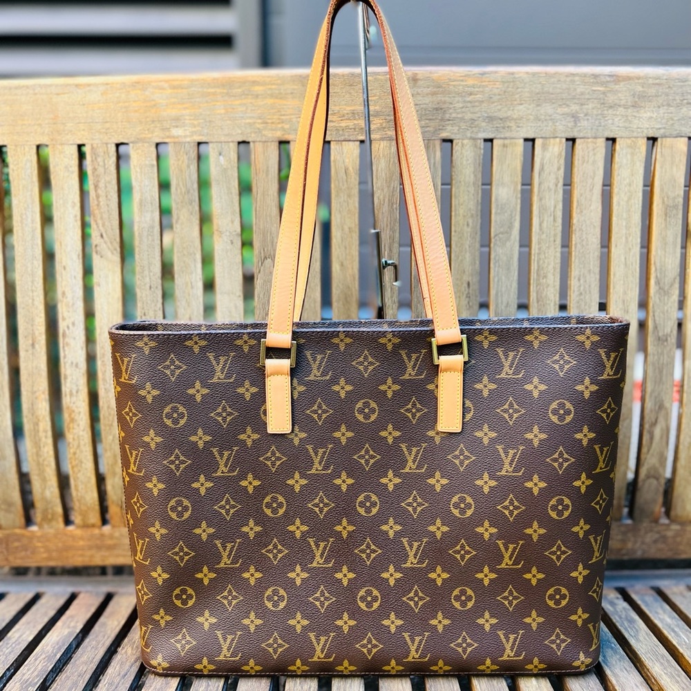Luco Tote guaranteed Authentic ❌No offers pls❌ sold on my page